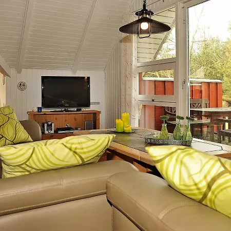 Three-bedroom Holiday In Norre Nebel 16